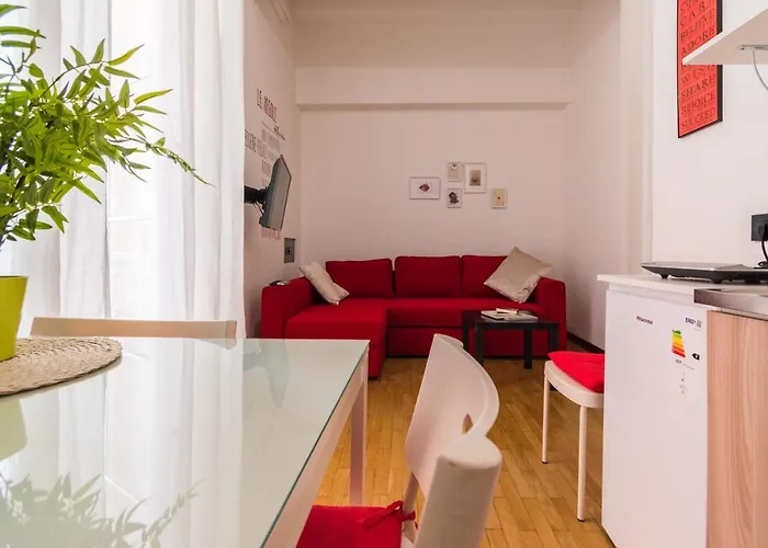 Le Del Centro Konukevi 4*