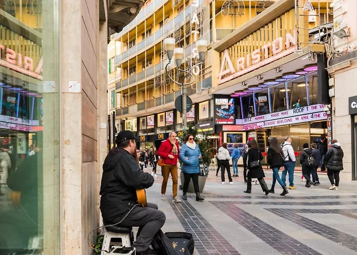 Πανσιόν Le Del Centro