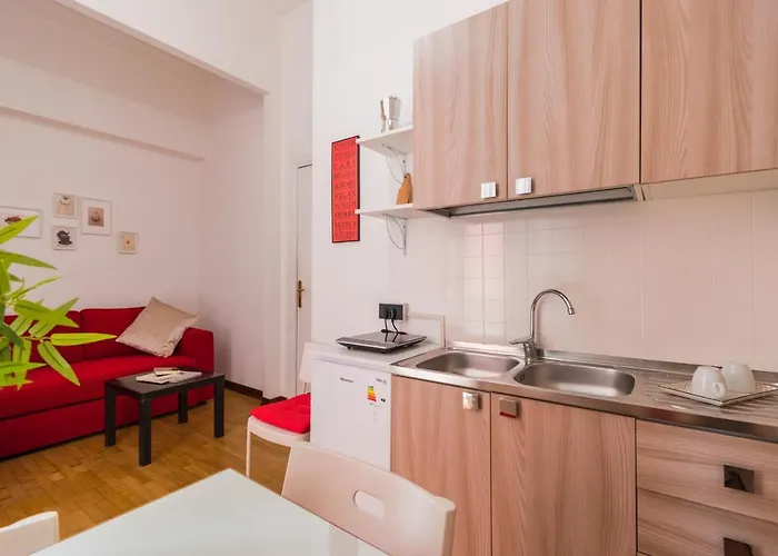 Le Del Centro Πανσιόν